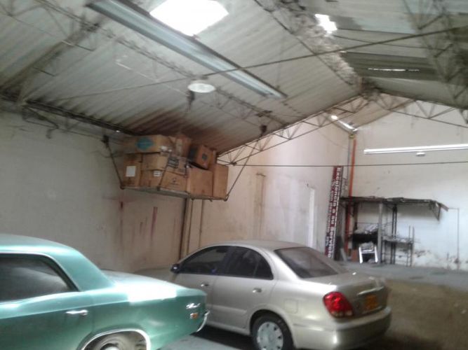 Casa de 5 alcobas en venta en Versalles, Cali, 300 m² · foto 4 de 5