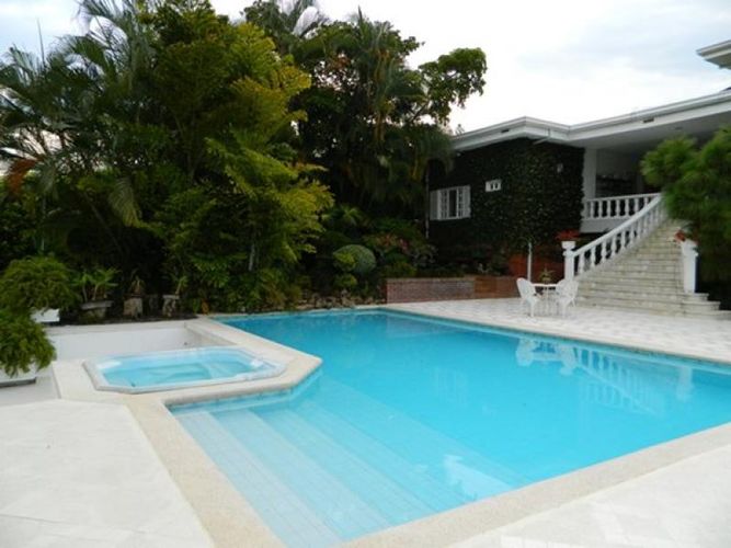 Casa de 6 alcobas en venta en Pance, Cali, 981 m² · foto 3 de 24