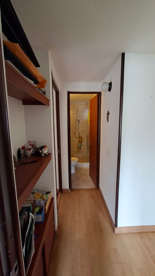 Apartamento en venta en Mazuren, Bogotá · foto 7 de 24