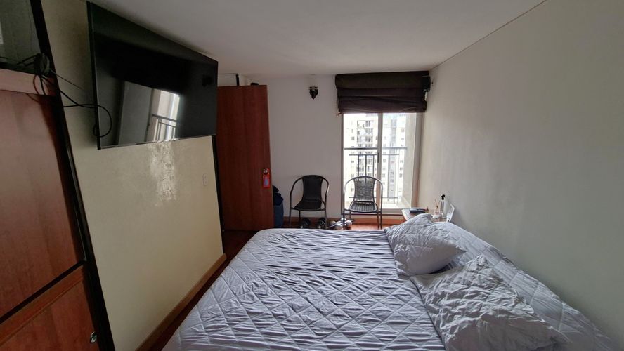 Apartamento en venta en Mazuren, Bogotá · foto 10 de 24