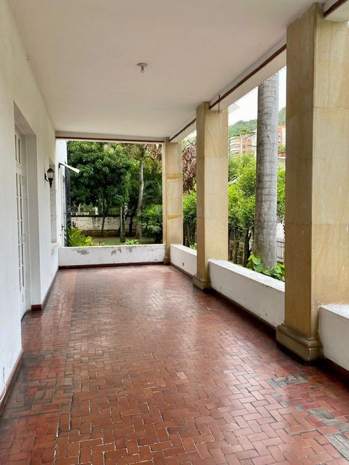 Casa de 6 alcobas en venta en Aguacatal, Cali, 1300 m² · foto 12 de 17