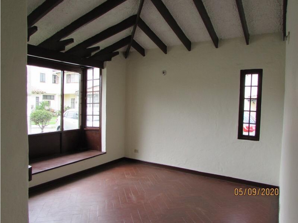 Casa en venta en Cedritos, Bogotá · foto 3 de 20