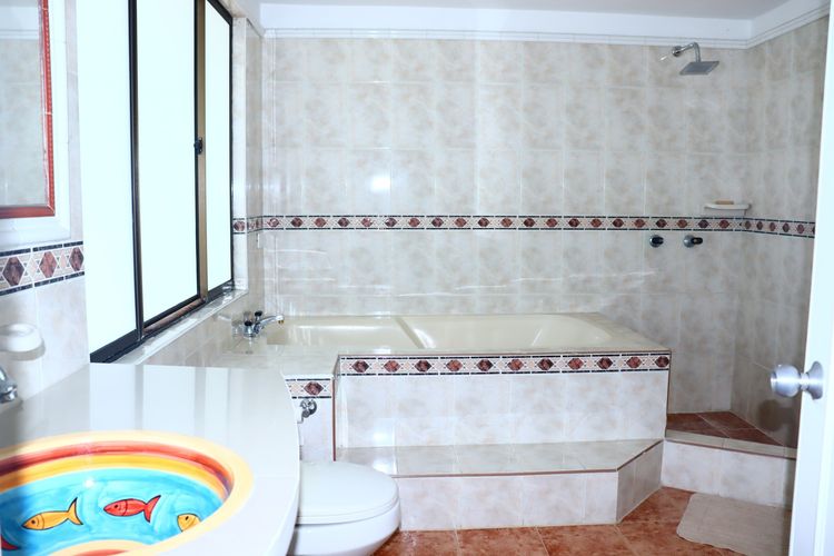 Casa de 4 alcobas en venta en Cn. Campestre El Peñon, Girardot, 550 m² · foto 16 de 19