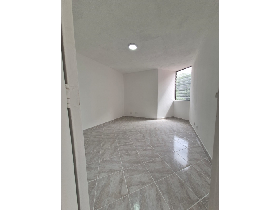 Apartamento en venta en El Poblado, Medellín 5