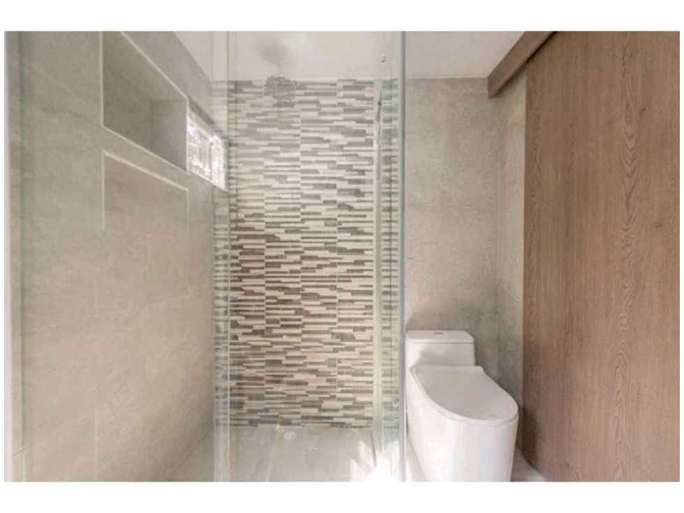 Apartamento en venta en Santa Mónica, Medellín 2