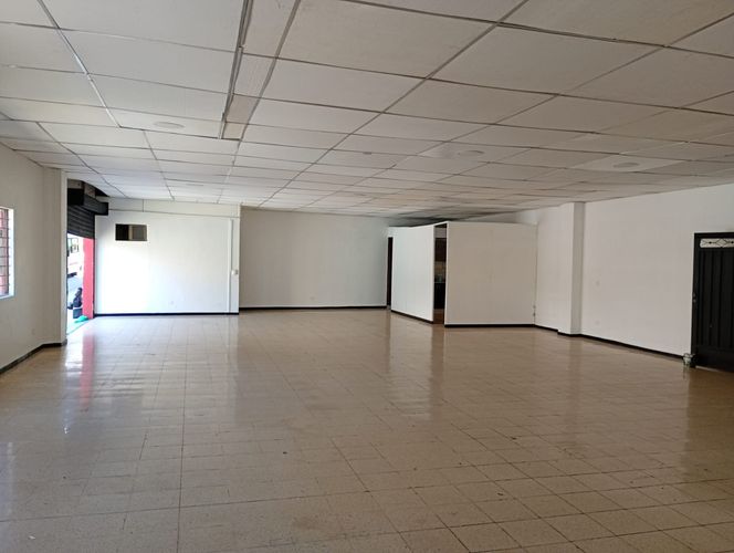Bodega en arriendo en Los Naranjos, Itagüí, 200 m² · foto 4 de 14