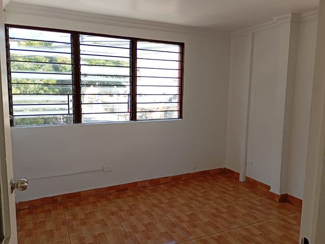 Bodega en arriendo en Los Naranjos, Itagüí, 200 m² · foto 13 de 14