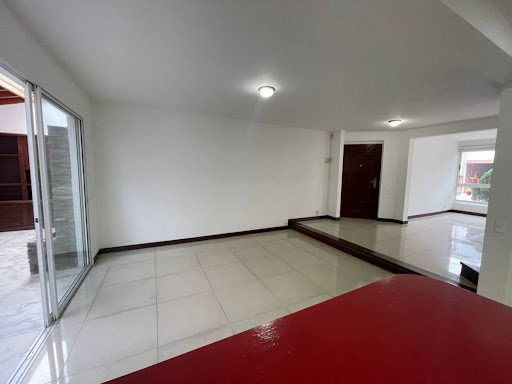 Apartamento en arriendo en Los Balsos, Medellín · foto 5 de 24