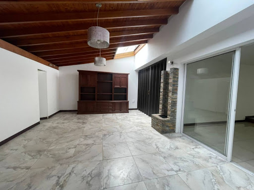 Apartamento en arriendo en Los Balsos, Medellín · foto 7 de 24