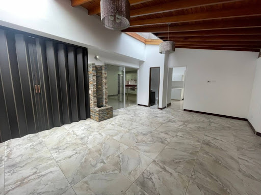 Apartamento en arriendo en Los Balsos, Medellín · foto 10 de 24