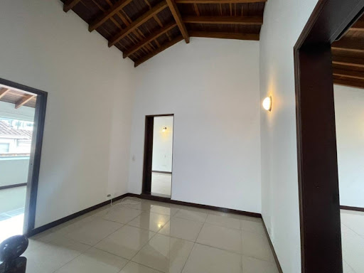 Apartamento en arriendo en Los Balsos, Medellín · foto 13 de 24