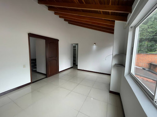 Apartamento en arriendo en Los Balsos, Medellín · foto 20 de 24