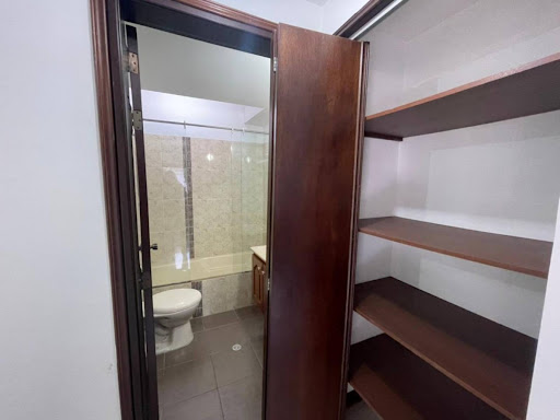 Apartamento en arriendo en Los Balsos, Medellín · foto 22 de 24