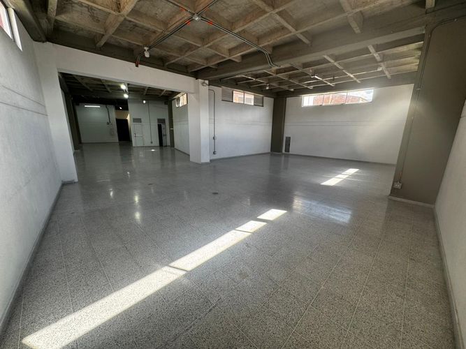 Bodega en arriendo en Belén San Bernardo, Medellín, 200 m² · foto 4 de 12