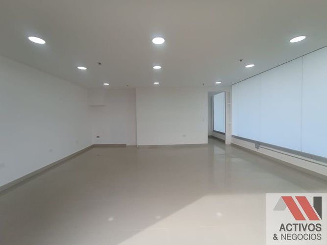 Local en venta en El Porvenir, Rionegro, 45 m² · foto 4 de 12