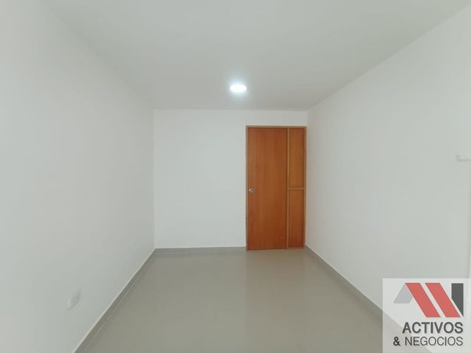 Local en venta en El Porvenir, Rionegro, 45 m² · foto 8 de 12