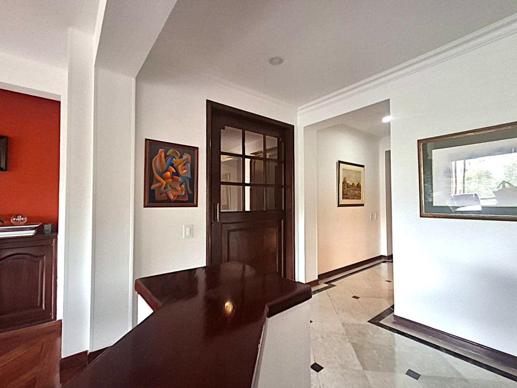 Apartamento en venta en Santa Barbara Occidental, Bogotá · foto 5 de 24