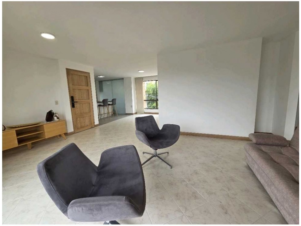 Apartamento en venta en El Poblado, Medellín 2