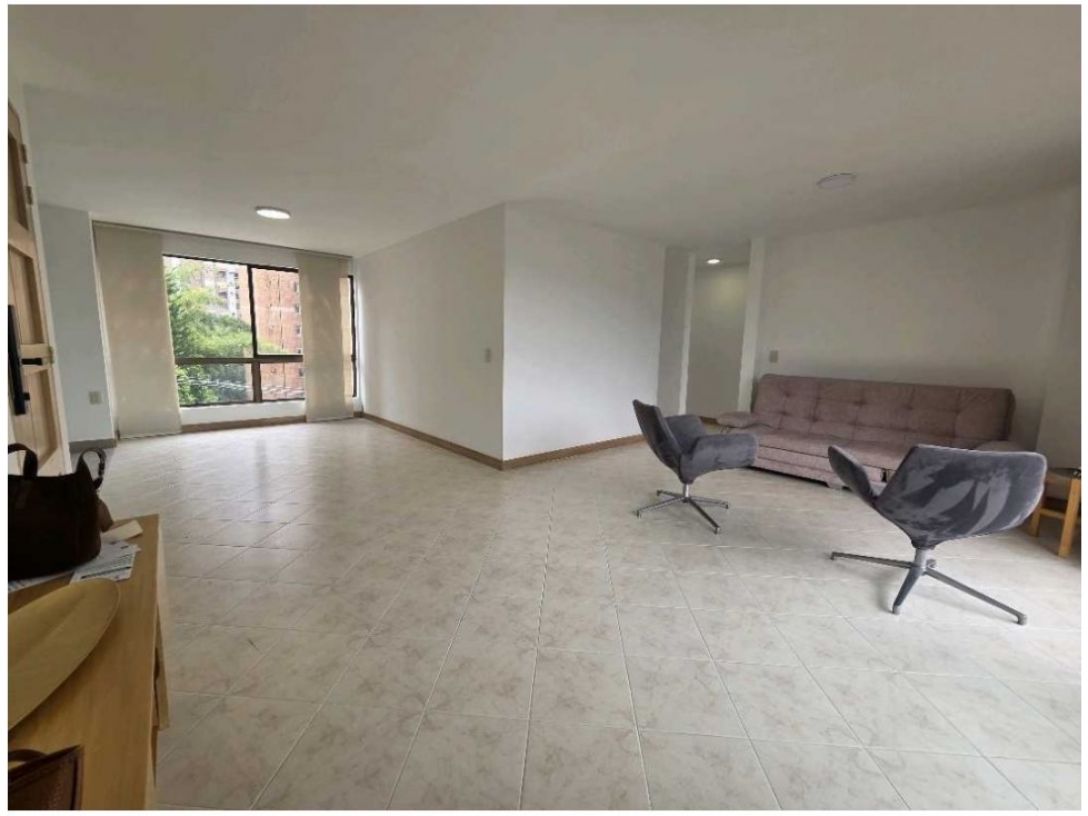 Apartamento en venta en El Poblado, Medellín 4