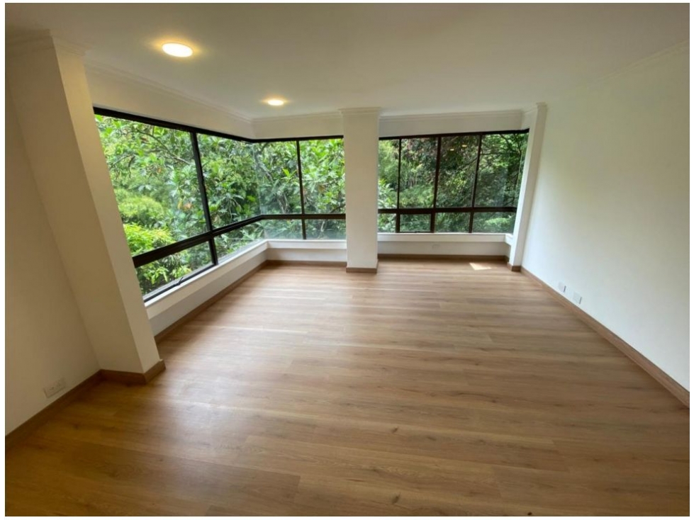 Apartamento en venta en El Poblado, Envigado 5