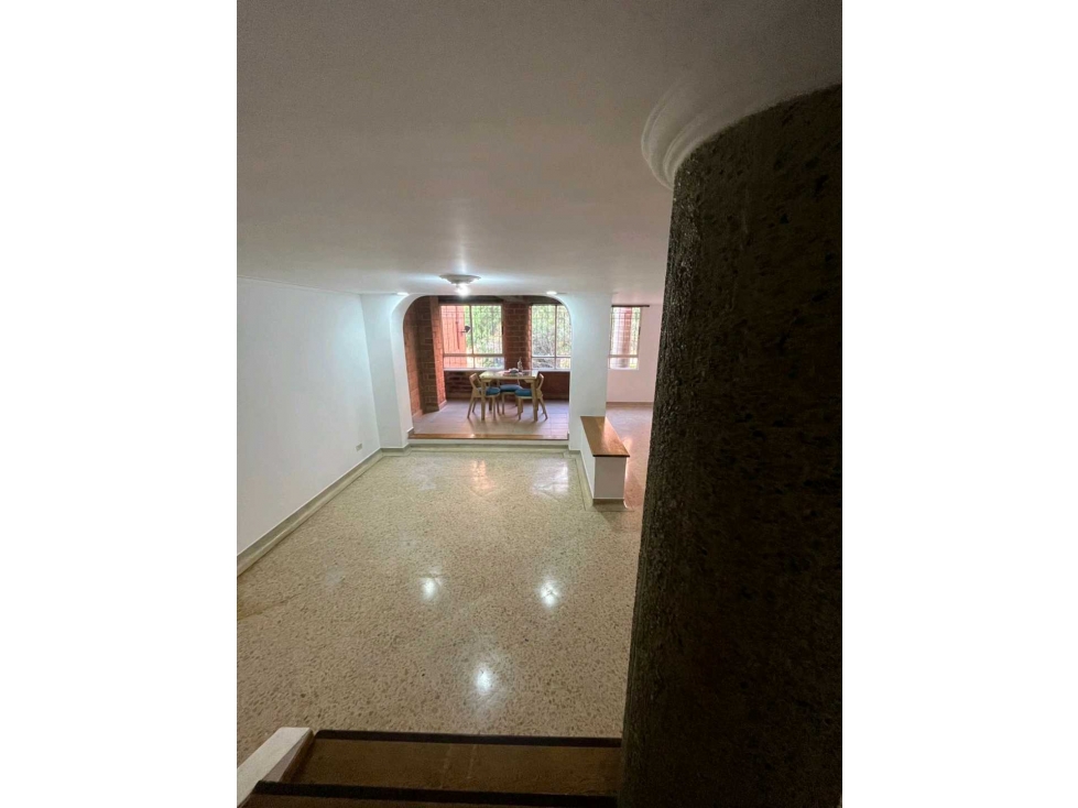 Apartamento en venta en Laureles, Medellín 4