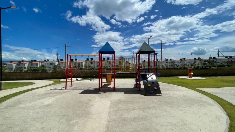 Apartamento de 2 alcobas en venta en Chaparral, Los Patios, 56 m² · foto 13 de 13