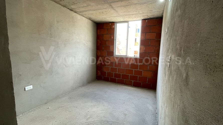 Apartamento de 2 alcobas en venta en Chaparral, Los Patios, 56 m² · foto 3 de 13