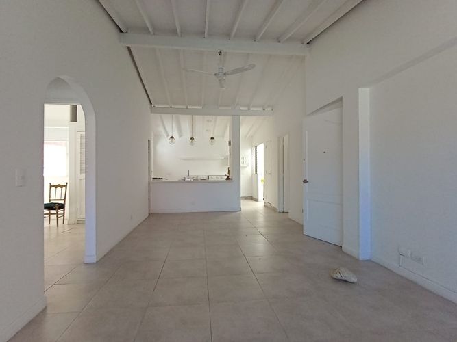 Apartamento de 2 alcobas en arriendo en Laureles, Medellín, 92 m² · foto 3 de 19