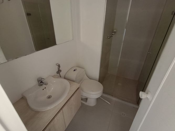 Apartamento de 2 alcobas en arriendo en Laureles, Medellín, 92 m² · foto 18 de 19
