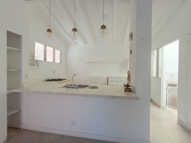 Apartamento de 2 alcobas en arriendo en Laureles, Medellín, 92 m² · foto 5 de 19