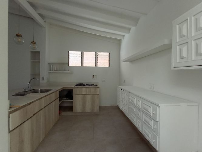 Apartamento de 2 alcobas en arriendo en Laureles, Medellín, 92 m² · foto 7 de 19