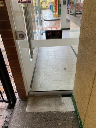 Casa en venta en Villas De Granada, Bogotá · foto 5 de 24