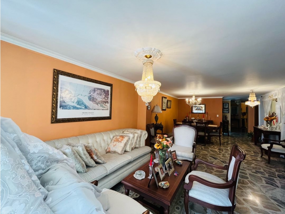 Apartamento en venta en Laureles, Medellín 3