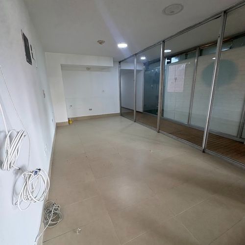 Local en arriendo en Niquia, Bello, 20 m² · foto 3 de 4