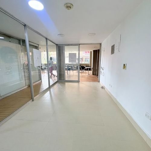 Local en arriendo en Niquia, Bello, 20 m² · foto 2 de 4
