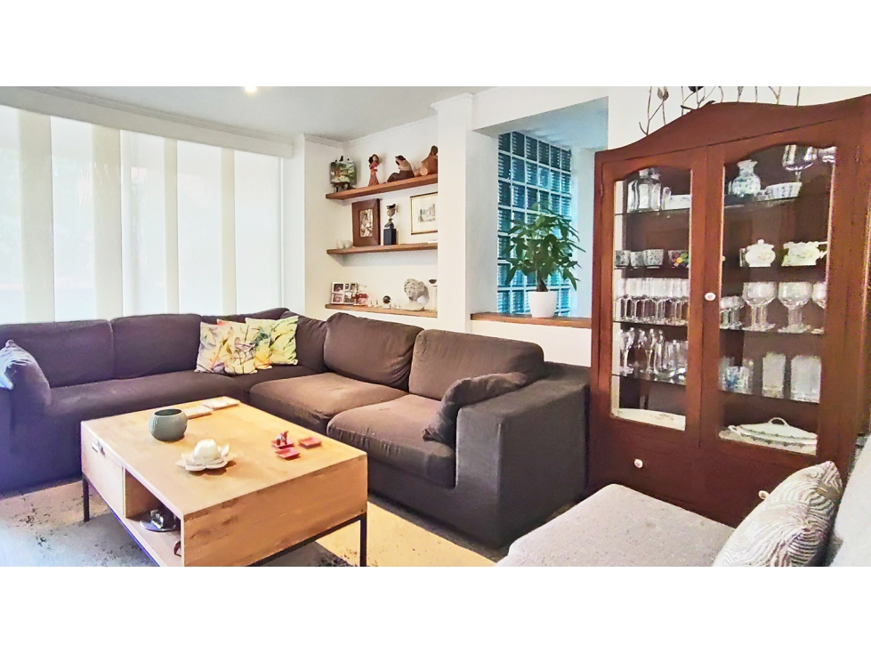 Apartamento en venta en El Poblado, Medellín 5