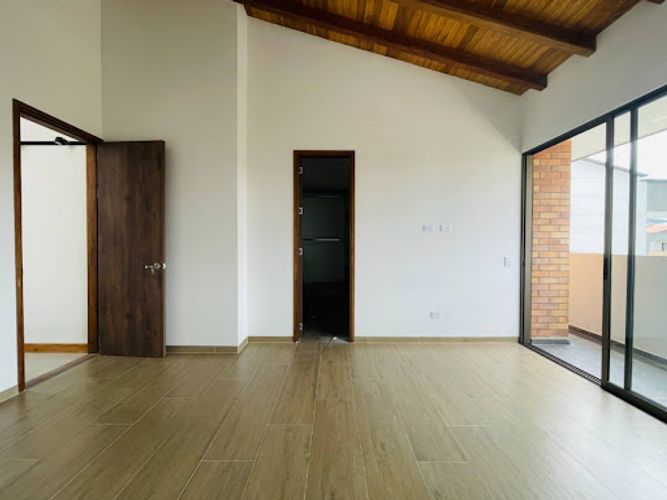 Casa de 4 alcobas en venta en La Ceja, 155 m² · foto 16 de 20