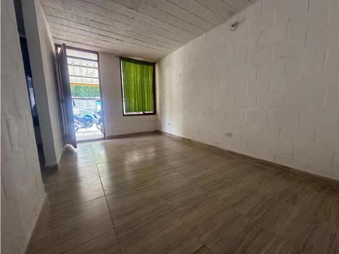 Casa de 3 alcobas en venta en Portal De Pinares, Armenia, 70 m² · foto 3 de 18