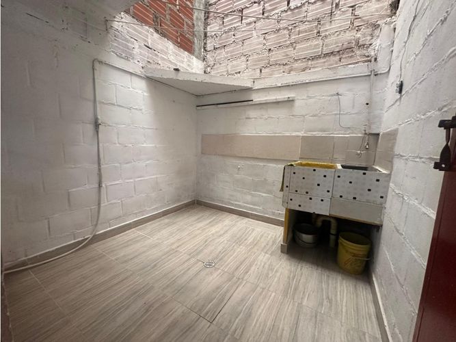 Casa de 3 alcobas en venta en Portal De Pinares, Armenia, 70 m² · foto 6 de 18