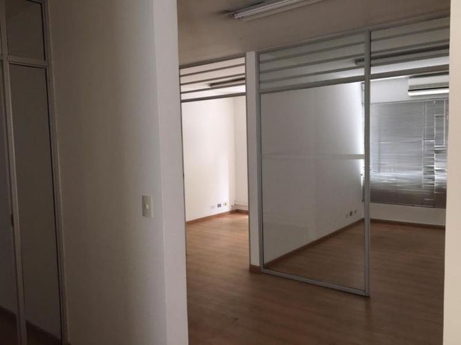 Oficina en arriendo en Santa Monica, Cali, 200 m² · foto 20 de 24