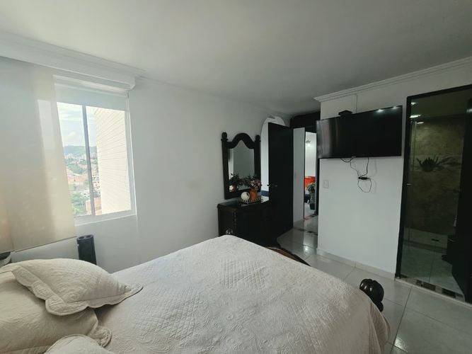 Apartamento de 3 alcobas en venta en Belén, Medellín, 58 m² · foto 7 de 18