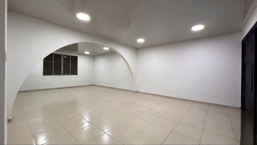 Oficina en venta en San Vicente, Cali, 414 m² · foto 14 de 20