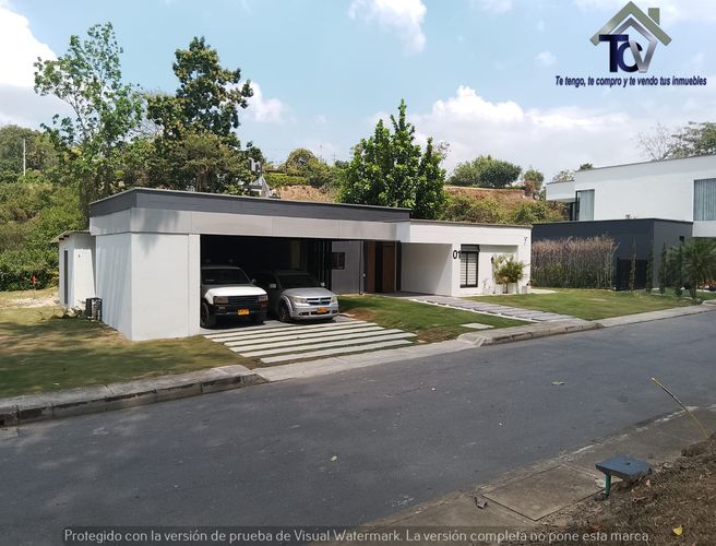 Casa de 4 alcobas en venta en Ruitoque Bajo, Floridablanca, 1340 m² · foto 4 de 18
