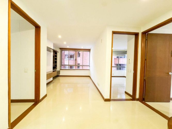 Apartamento de 4 alcobas en venta en Cabecera Del Llano, Bucaramanga, 175 m² · foto 3 de 24