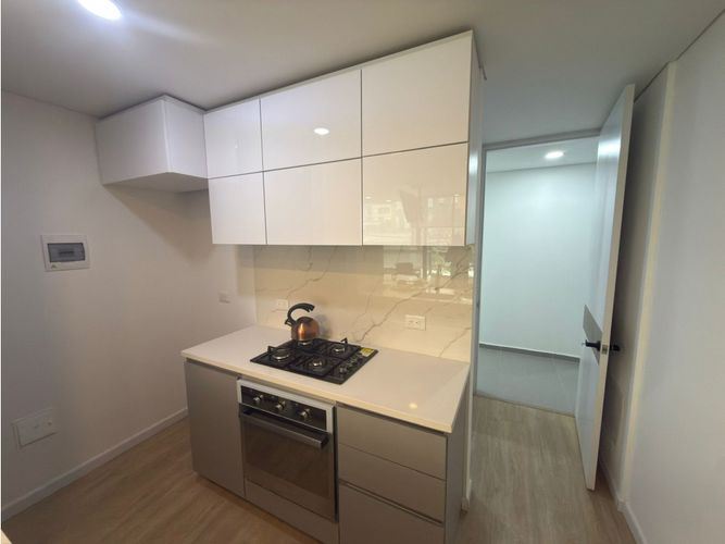 Apartaestudio en venta en Multicentro, Bogotá, 39 m² · foto 3 de 8