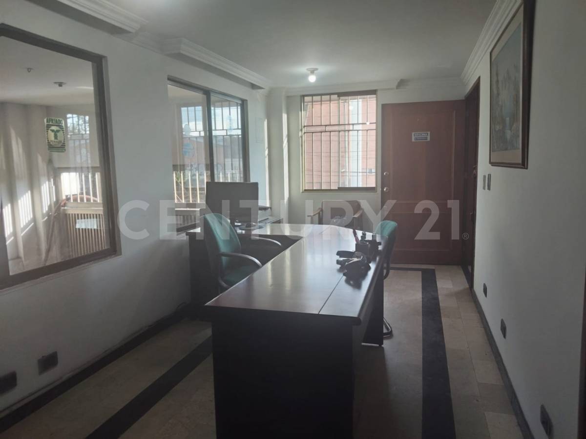 Casa en venta en San Fernando Occidental, Bogotá · foto 5 de 19