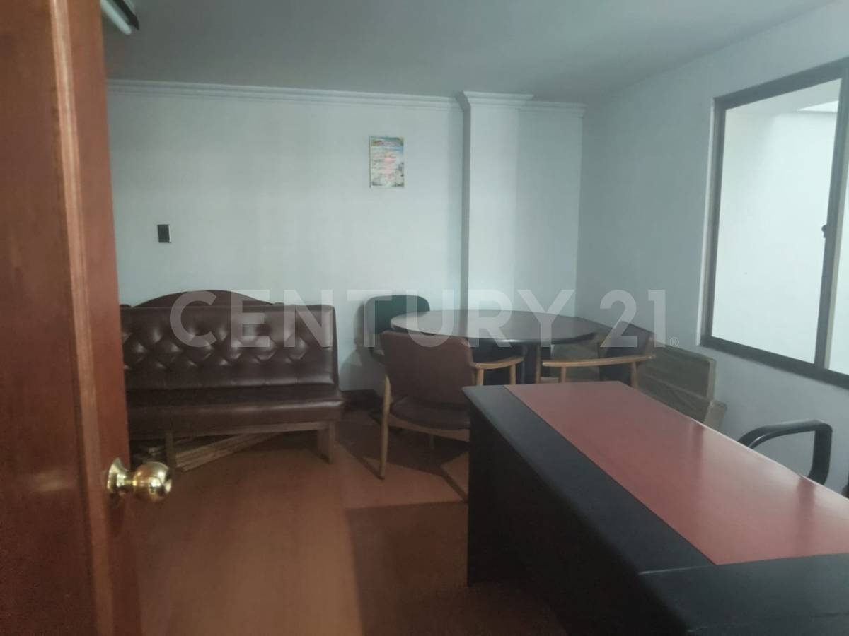 Casa en venta en San Fernando Occidental, Bogotá · foto 6 de 19