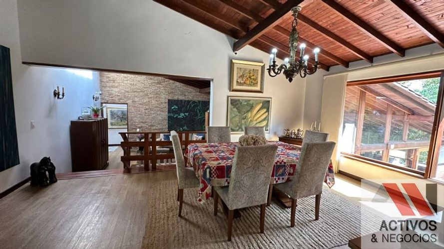 Casa de 5 alcobas en venta en La Tablaza, La Estrella · foto 17 de 24