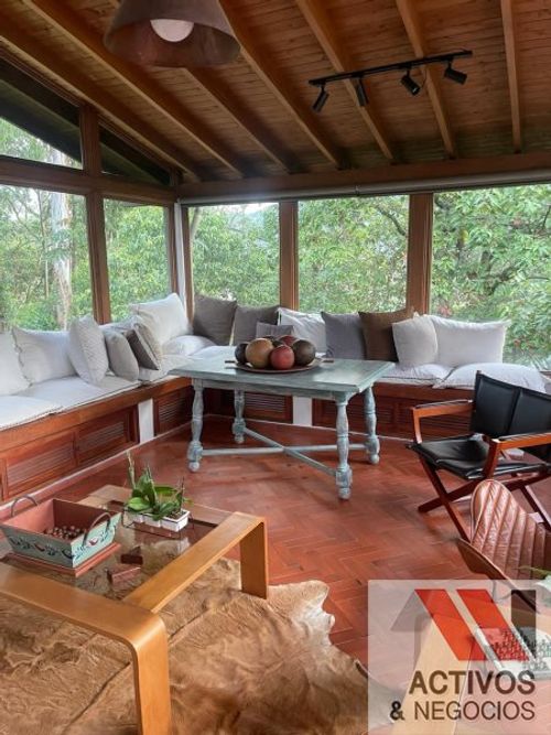 Casa de 5 alcobas en venta en La Tablaza, La Estrella · foto 19 de 24