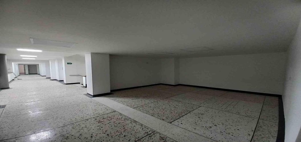 Consultorio en arriendo en Sector Plaza De Bolivar, Pereira, 420 m² · foto 5 de 19